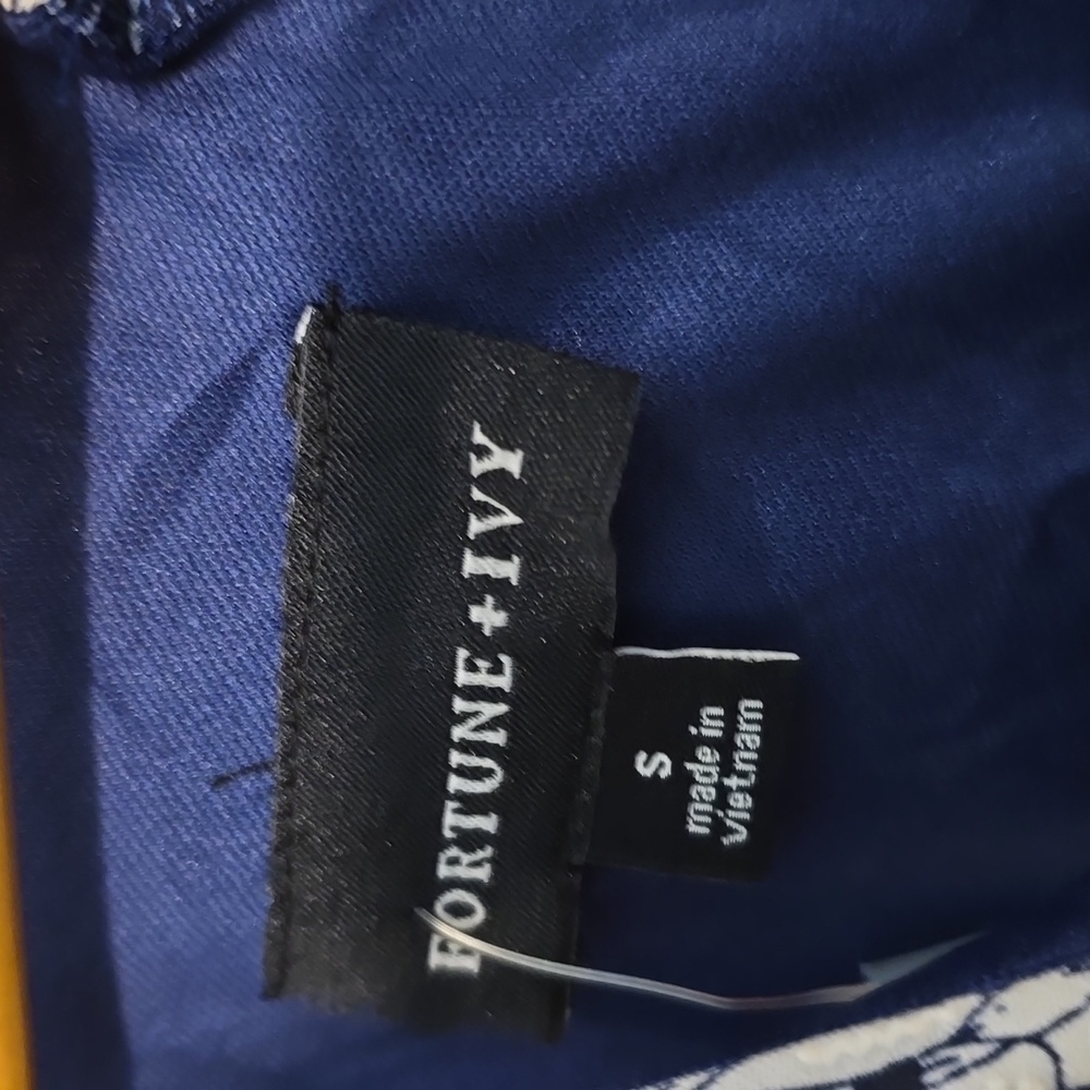 The FORTUNE + IVY Liv Knit Dress - Picture 4 of 4